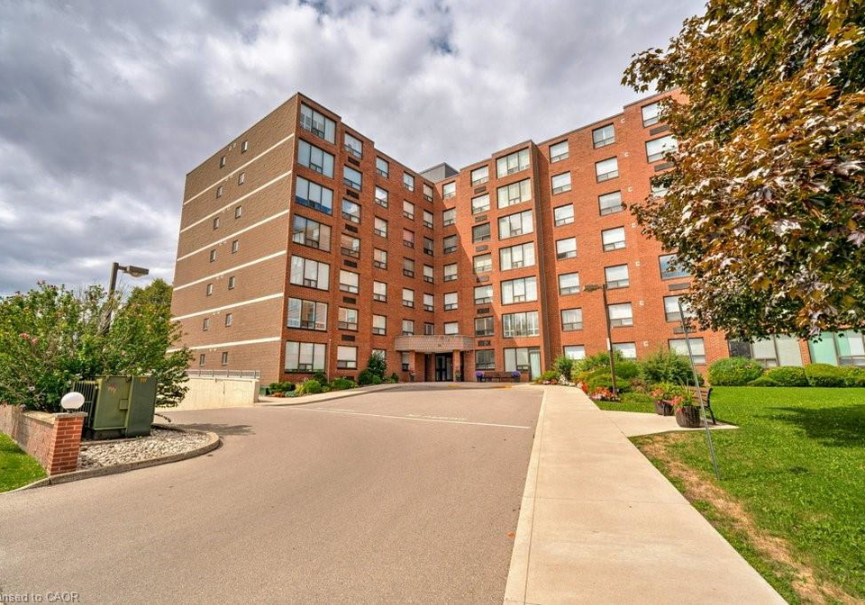 99-donn-avenue-stoney-creek-ontario-40763652
