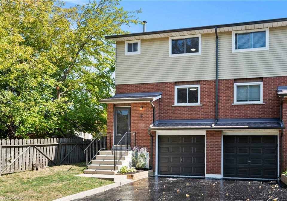 924-mohawk-road-hamilton-ontario-40763658