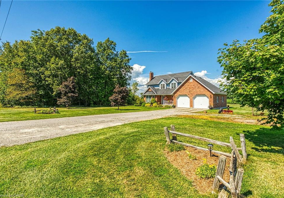 1385-conc-9-walpole-road-hagersville-ontario-40763665