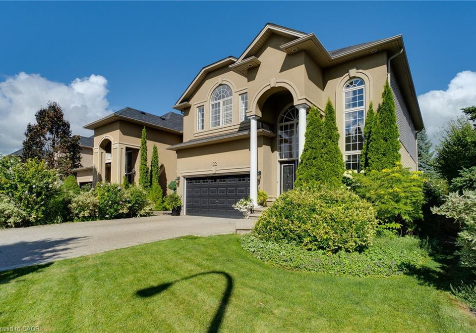 32-chambers-drive-ancaster-ontario-40763772