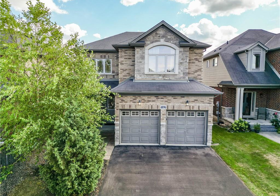 4896-allan-court-beamsville-ontario-40763782