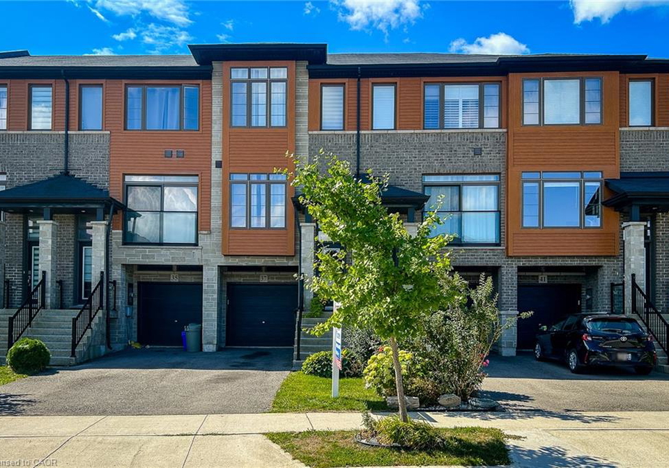 37-soho-street-hamilton-ontario-40763843