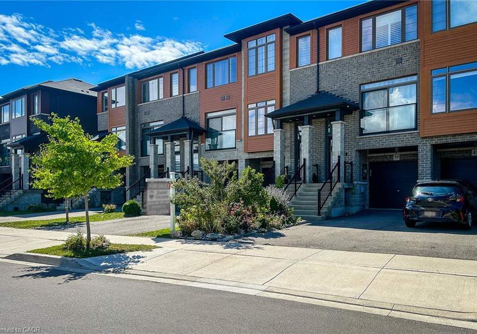 37-soho-street-hamilton-ontario-40763843