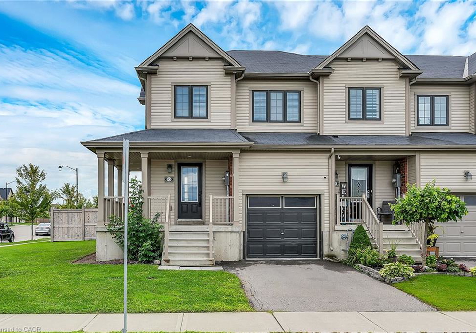 143-thompson-road-caledonia-ontario-40763856