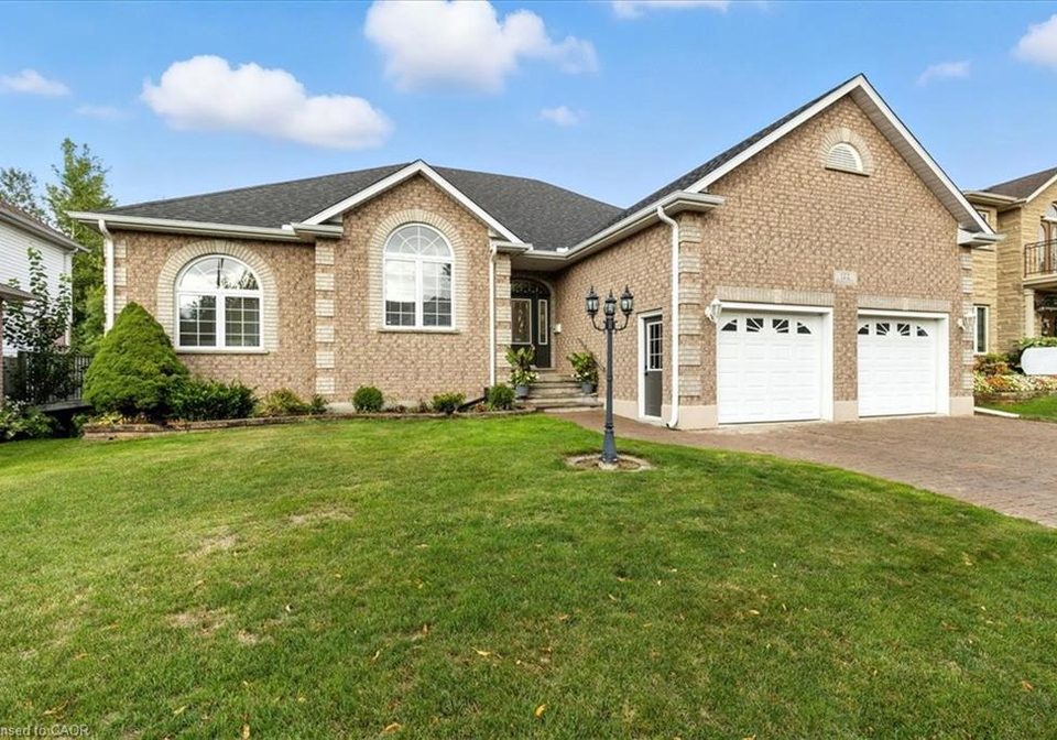 122-briarmeadow-place-kitchener-ontario-40763877