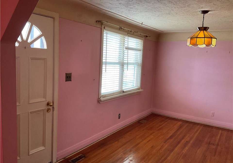 20-pemberton-avenue-hamilton-ontario-40763897
