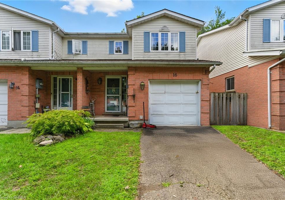 16-graystone-court-paris-ontario-40763935