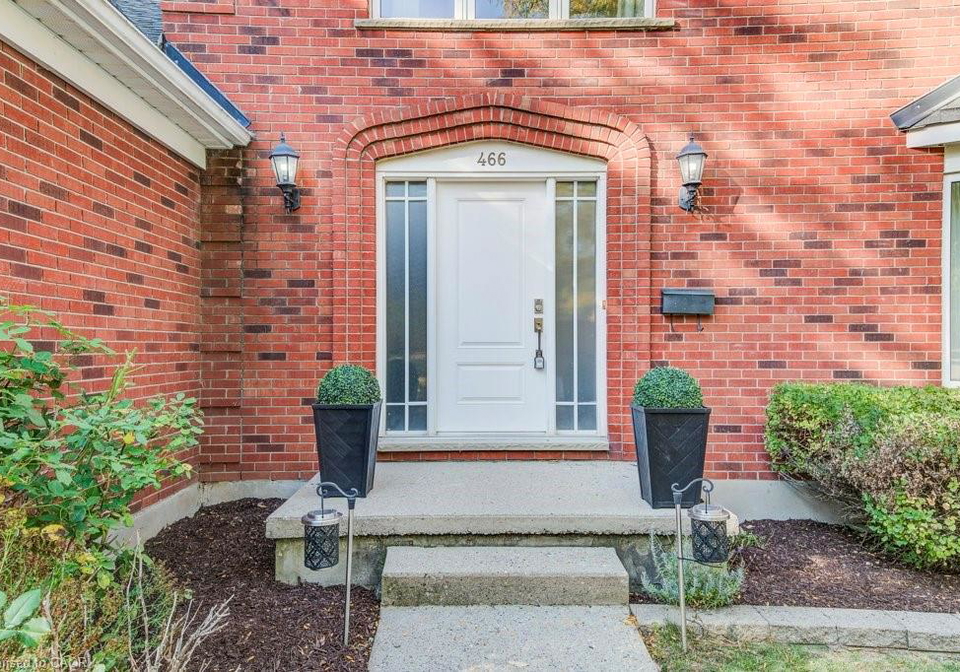 466-kingsford-place-waterloo-ontario-40763956