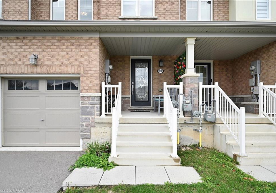174-maclachlan-avenue-caledonia-ontario-40763971