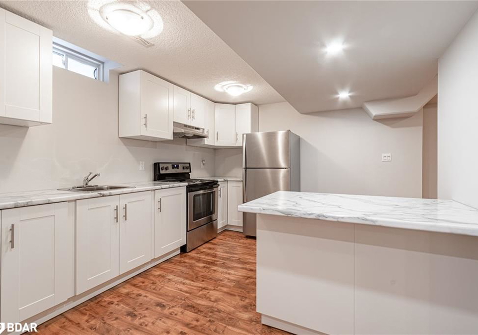 1147-houston-drive-milton-ontario-40763988