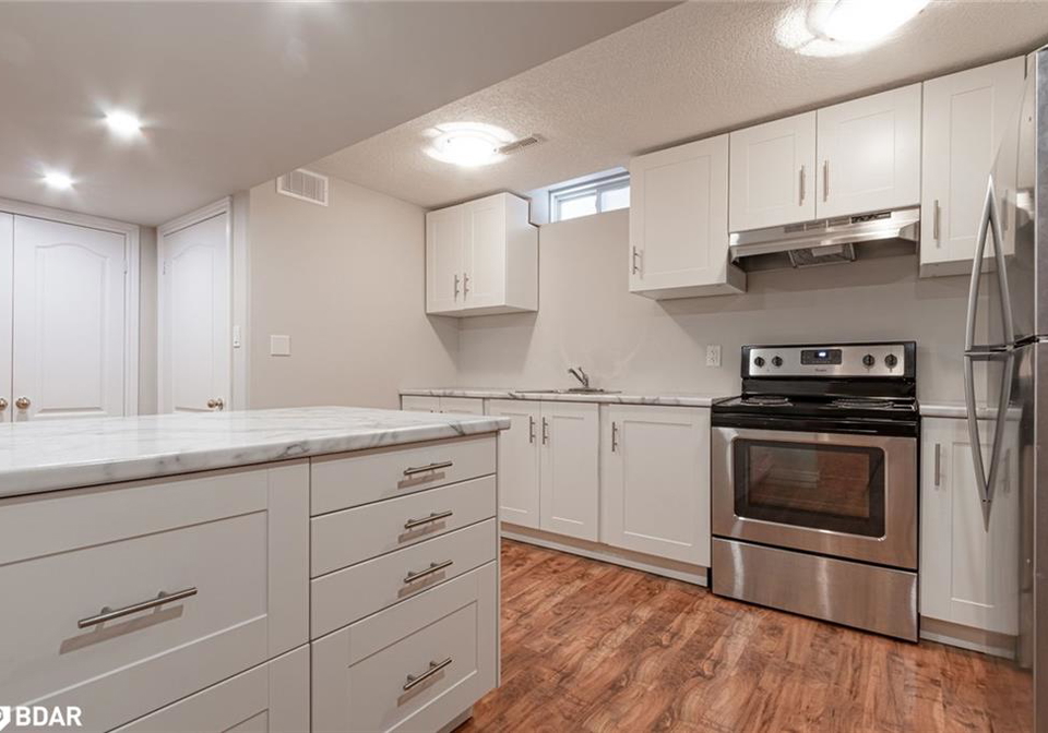1147-houston-drive-milton-ontario-40763988