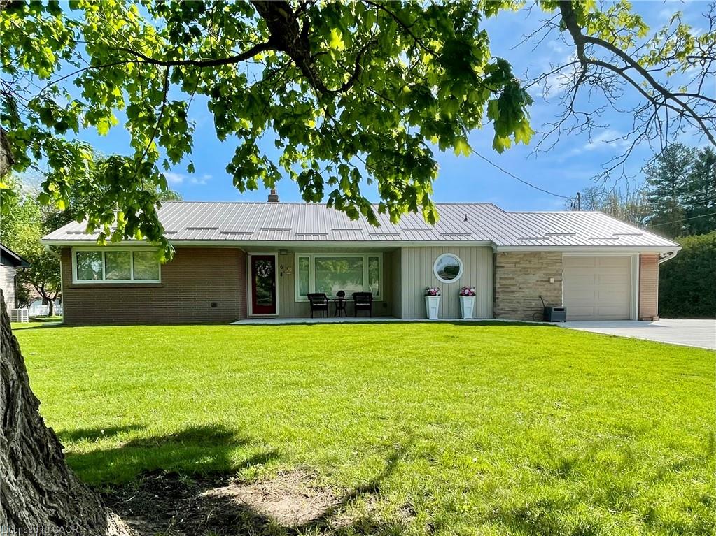 6-ryerse-crescent-port-dover-ontario-40764043