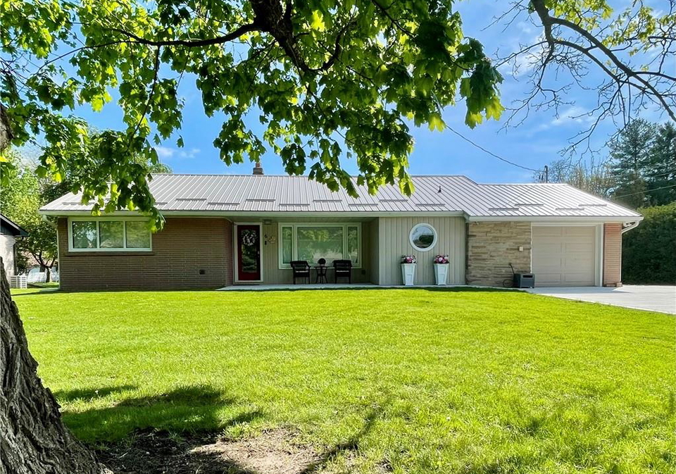 6-ryerse-crescent-port-dover-ontario-40764043