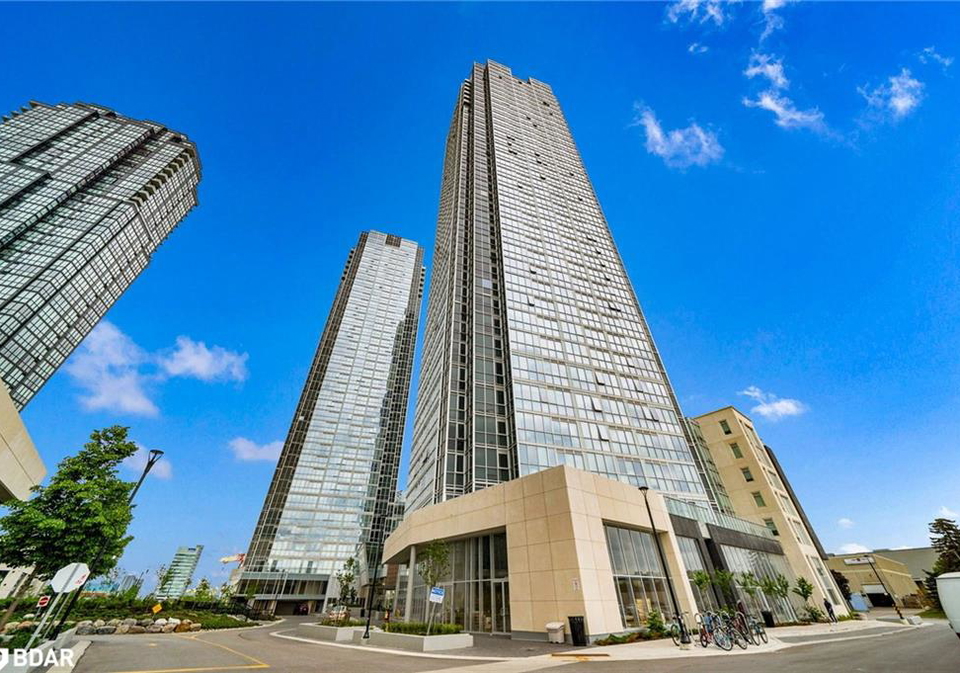 2916-highway-7-highway-vaughan-ontario-40764107