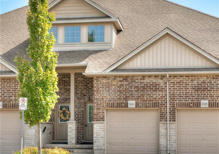 208-jessica-crescent-kitchener-ontario-40764154