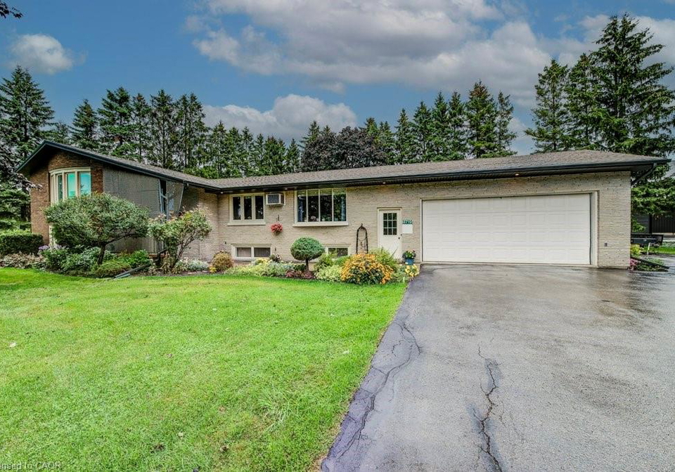 8719-road-164-gowanstown-ontario-40764212