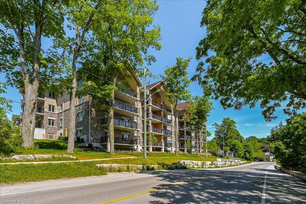 19-stumpf-street-elora-ontario-40764229