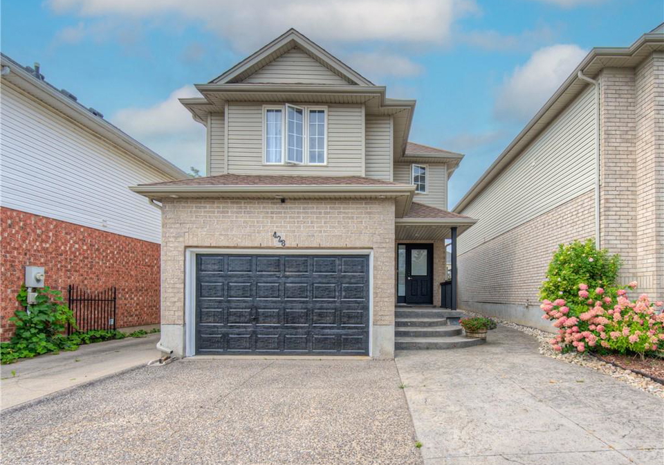 428-wake-robin-crescent-kitchener-ontario-40764266