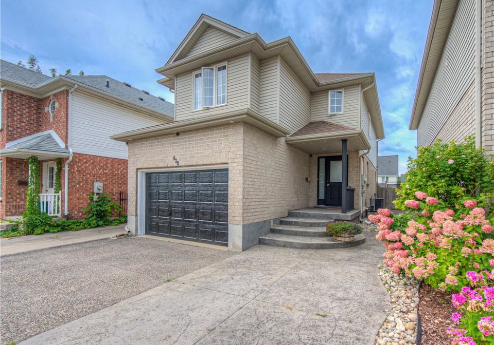 428-wake-robin-crescent-kitchener-ontario-40764266