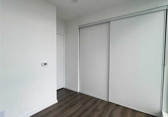 1000-portage-parkway-crescent-vaughan-ontario-40764332
