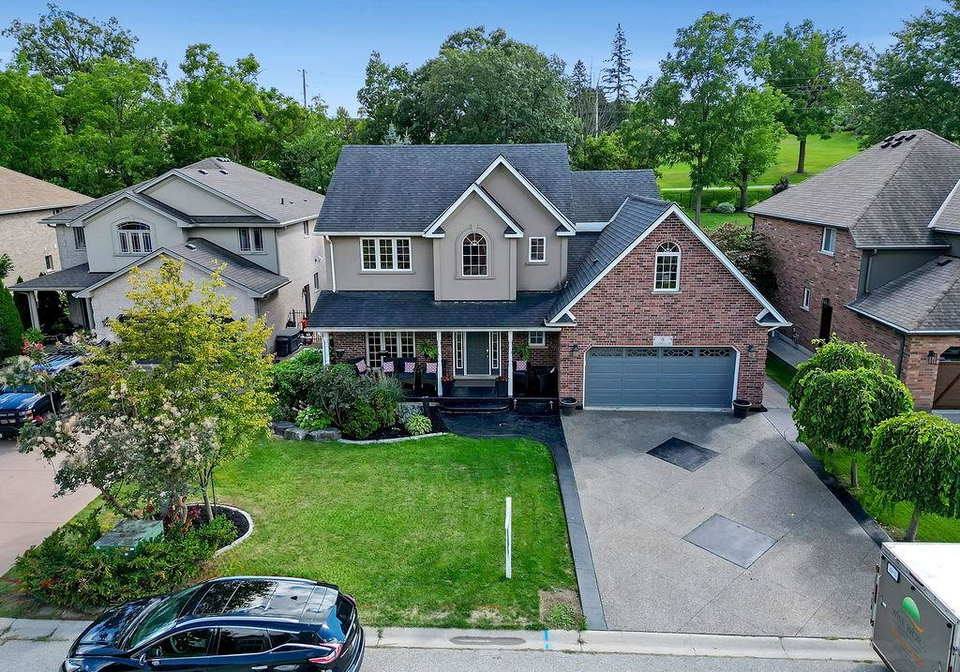 8-meadowlea-court-caledonia-ontario-40764339