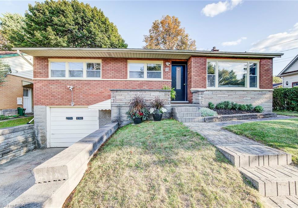 191-allen-street-e-waterloo-ontario-40764442