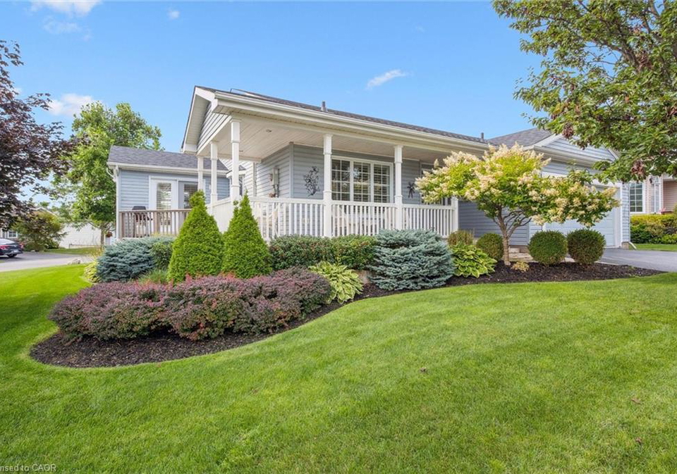 124-crumlin-lane-freelton-ontario-40764449