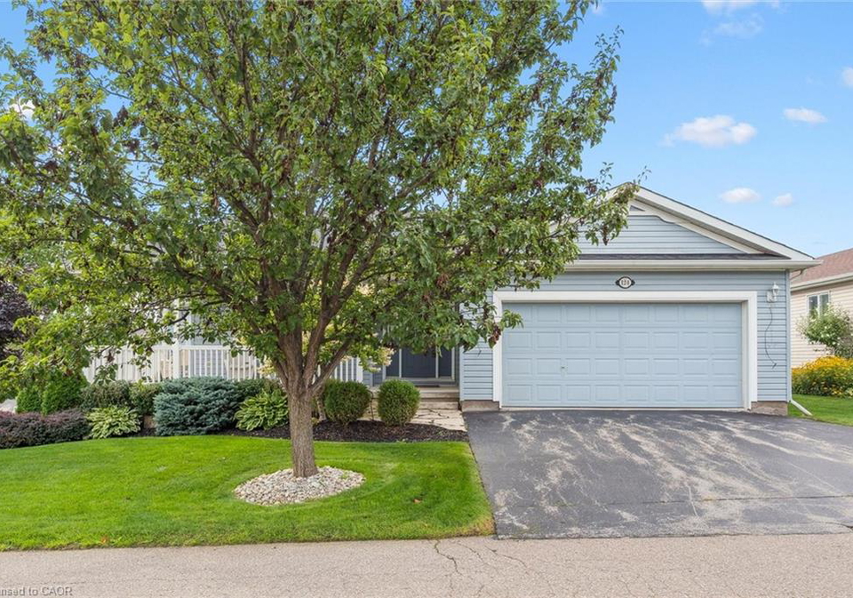 124-crumlin-lane-freelton-ontario-40764449