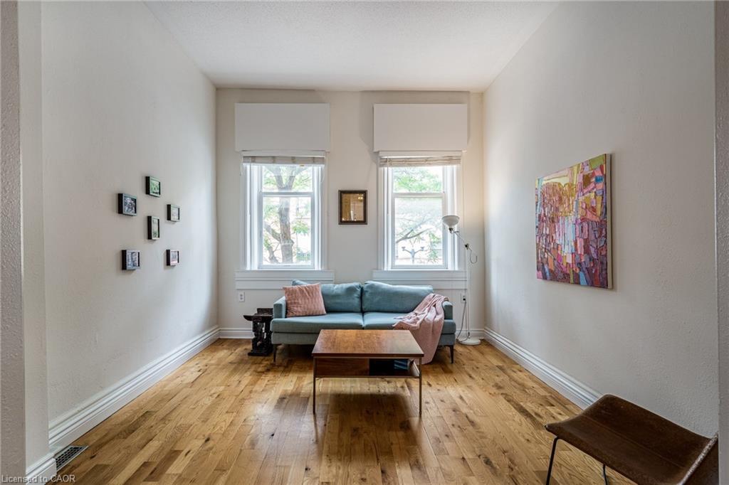 197-king-street-e-apt-2-hamilton-ontario-40764457
