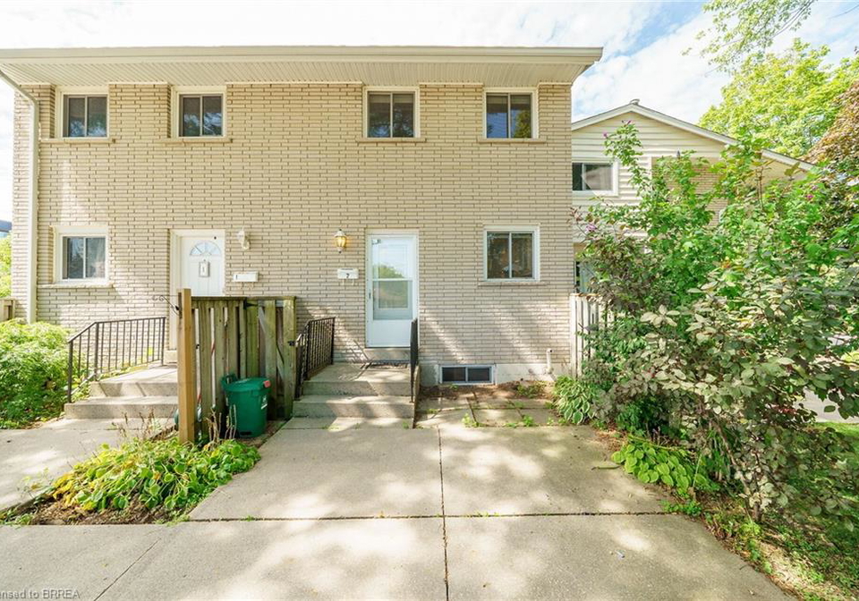 11-colmar-place-dundas-ontario-40764461