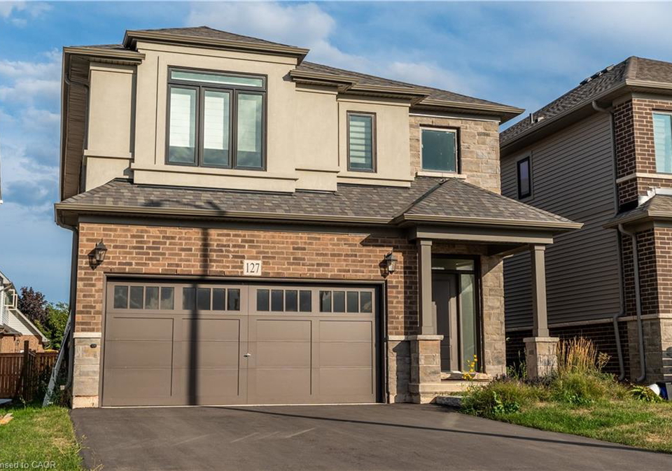 127-starfire-crescent-stoney-creek-ontario-40764543