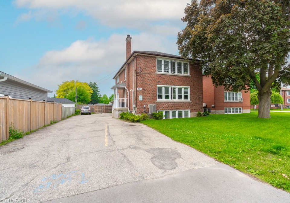 225-bruce-street-kitchener-ontario-40764556