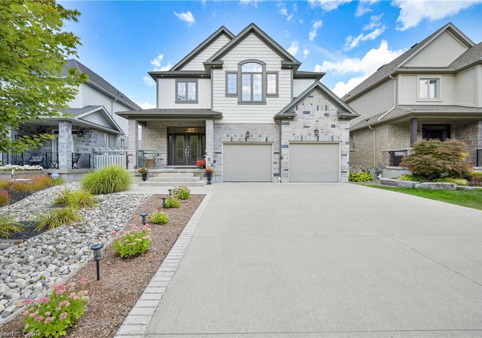70-pioneer-tower-road-kitchener-ontario-40764568