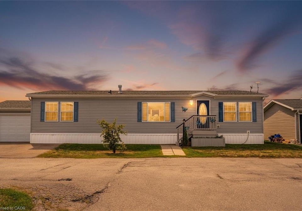 45-riverbend-crescent-nanticoke-ontario-40764580