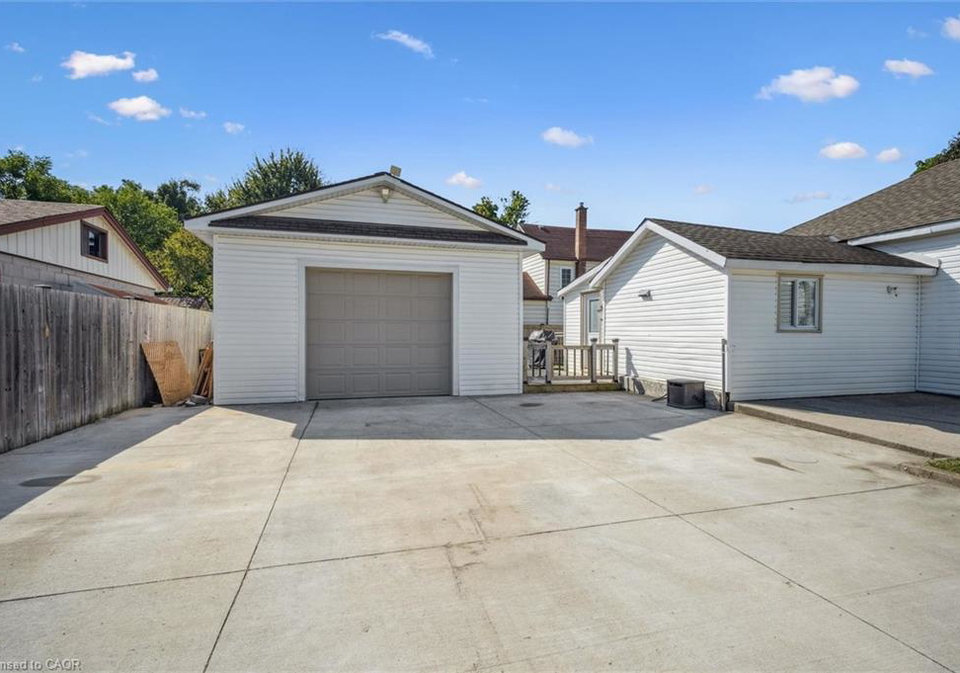 47-chalmers-street-n-cambridge-ontario-40764621
