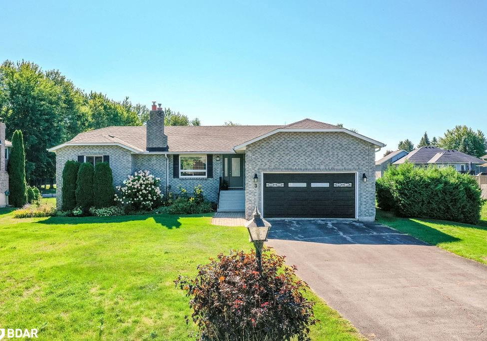 3-maple-gate-brechin-ontario-40764658