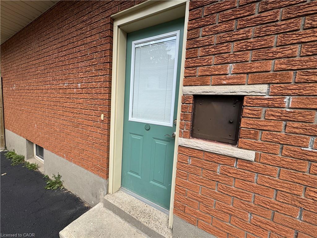 456-speedvale-avenue-a-guelph-ontario-40764716