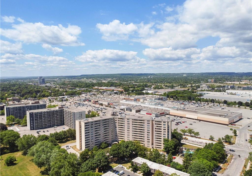 700-dynes-road-burlington-ontario-40764725