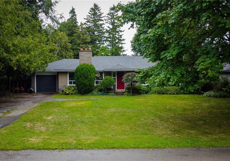 371-robina-road-ancaster-ontario-40764747