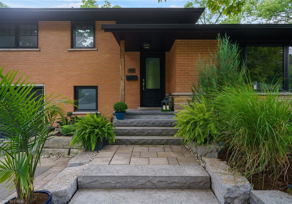 49-ann-street-dundas-ontario-40764793
