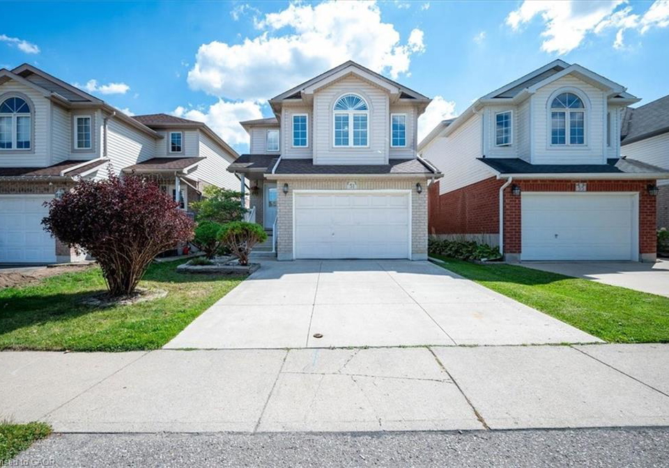 51-peach-blossom-crescent-kitchener-ontario-40764828