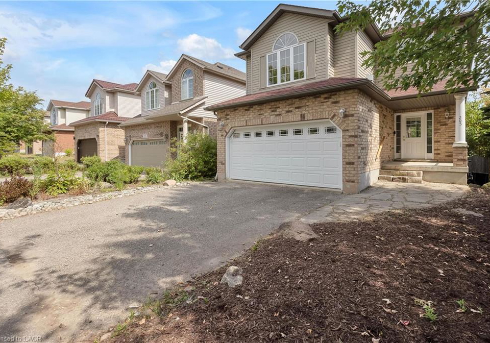 205-holbeach-crescent-waterloo-ontario-40764838