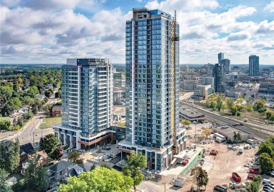 5-wellington-street-s-kitchener-ontario-40764888
