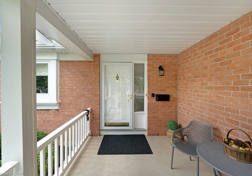 15-quinte-crescent-kitchener-ontario-40764889