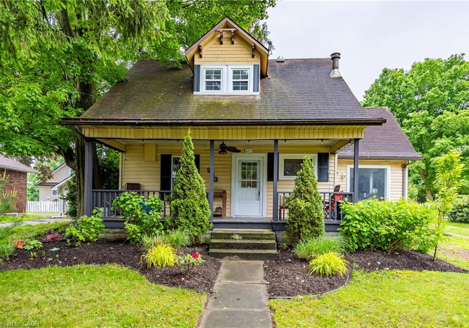 263-main-street-e-otterville-ontario-40764955