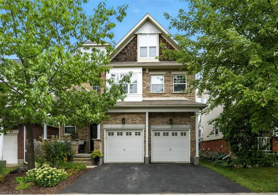 742-lucerne-avenue-waterloo-ontario-40764973