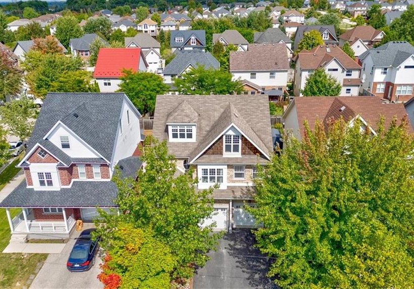 742-lucerne-avenue-waterloo-ontario-40764973