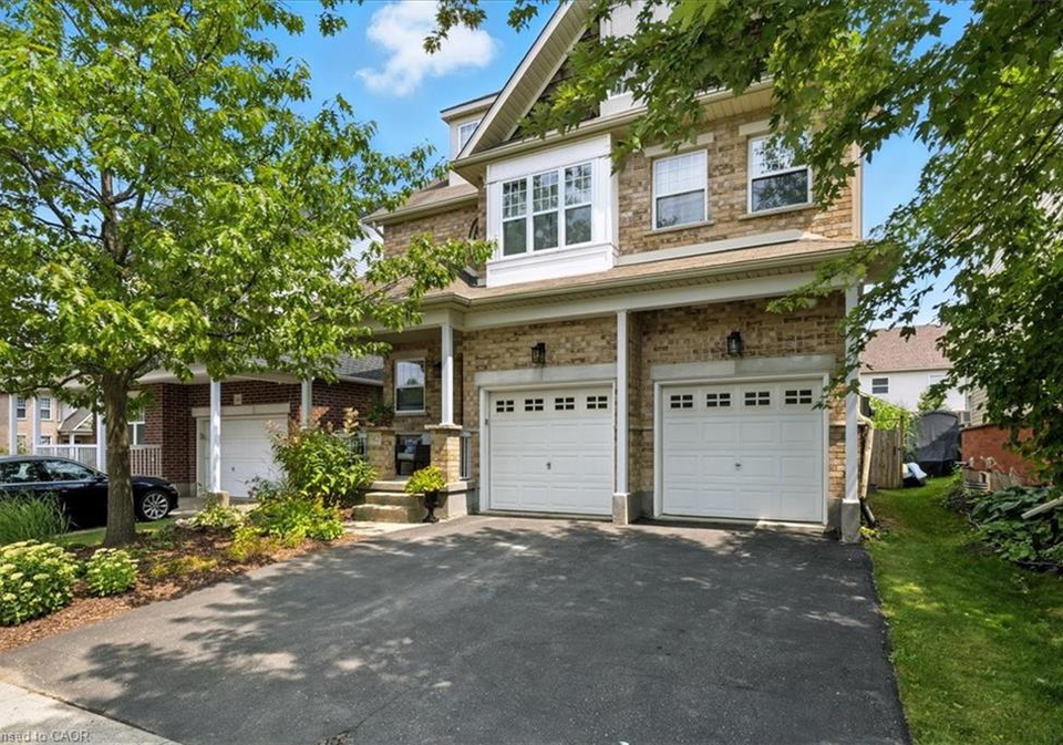 742-lucerne-avenue-waterloo-ontario-40764973