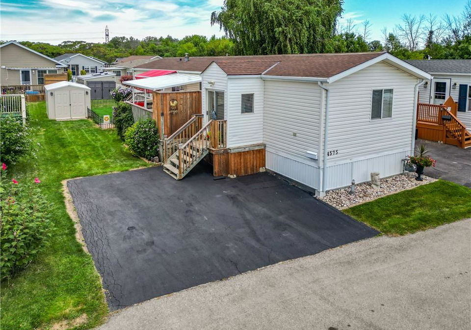 4575-rebecca-lane-beamsville-ontario-40764988
