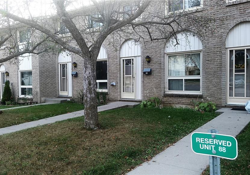 165-green-valley-drive-kitchener-ontario-40765025